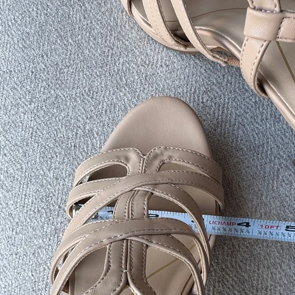 Dream Pairs Beige Strappy Sandals